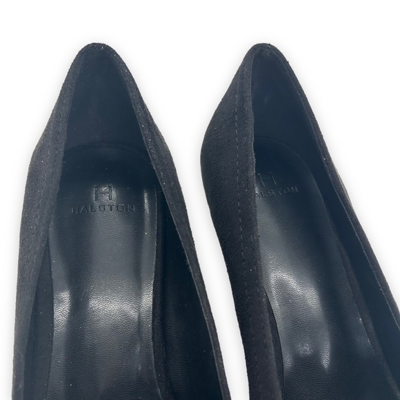 NWT H Halston Dubai Tassel Kitten Heel Pumps in vegan suede Black size 7.5 NEW - Picture 9 of 11